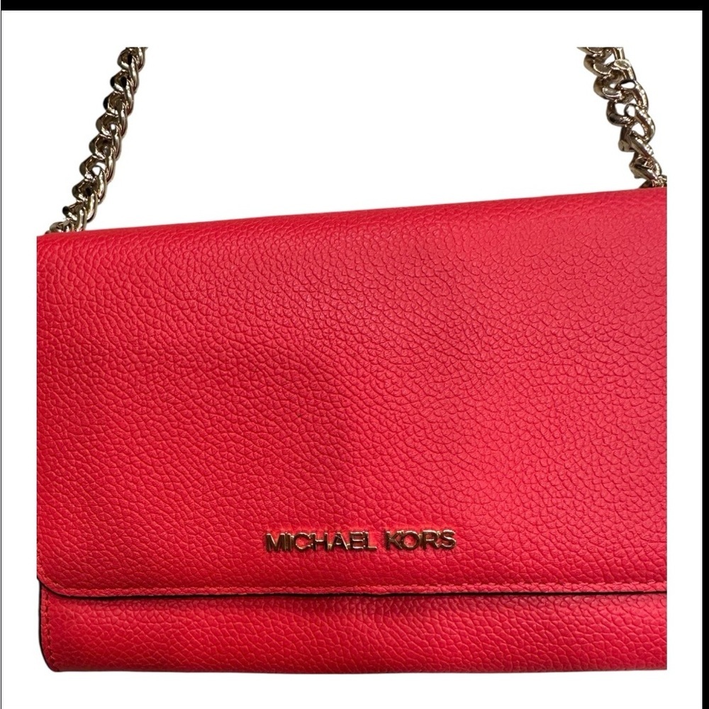 Michael Kors Jet Set Travel 3-in-1 Crossbody Bag Purse - Color: Coral Reef - Picture 4 of 10